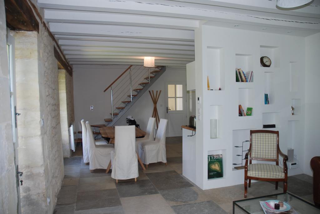Le Pavillon De La Lanterne Villa Рошкорбон Стая снимка