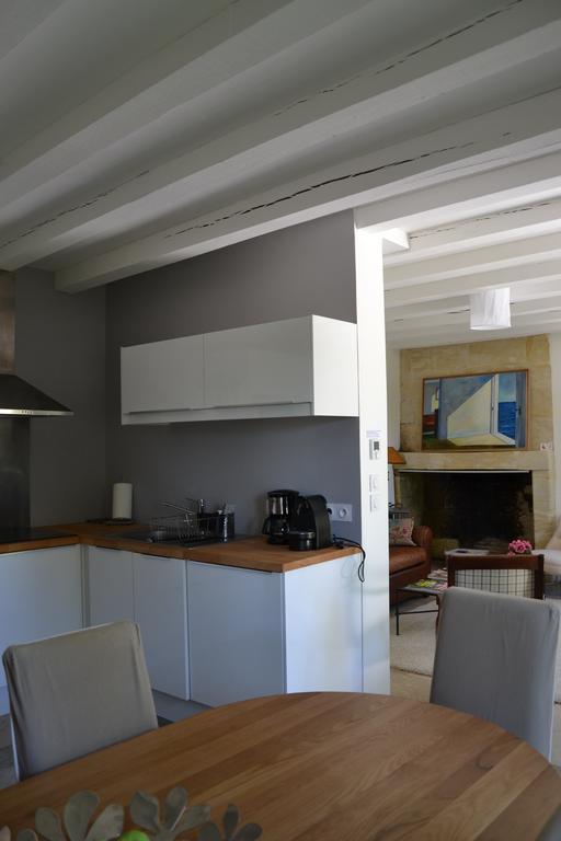 Le Pavillon De La Lanterne Villa Рошкорбон Екстериор снимка